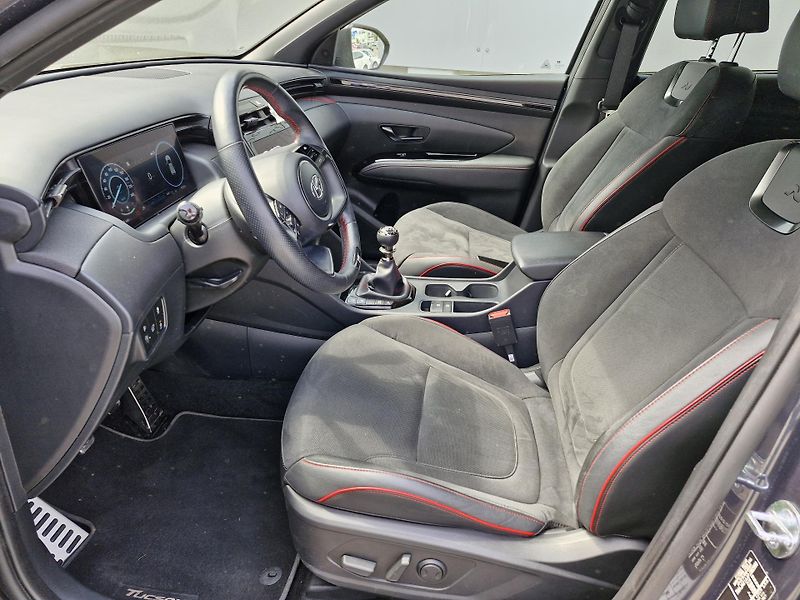 Hyundai Tucson  N LINE STYLE 1,6 CRDi MHE - fotka 9 z 9