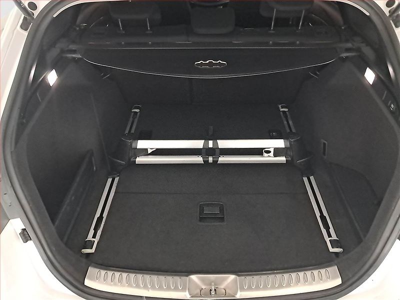 Hyundai i40 (2013) 1.7 CRDi, Tempomat - fotka 14 z 15