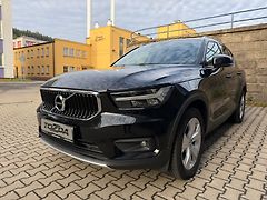 Volvo XC40 2,0 D D4 AWD Momentum - fotografie inzerátu