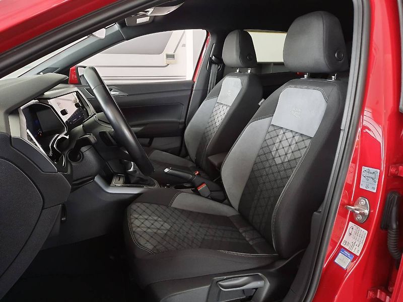 Volkswagen Taigo (2023) R-Line 1.5 TSI (110kW/150k) DS - fotka 7 z 26