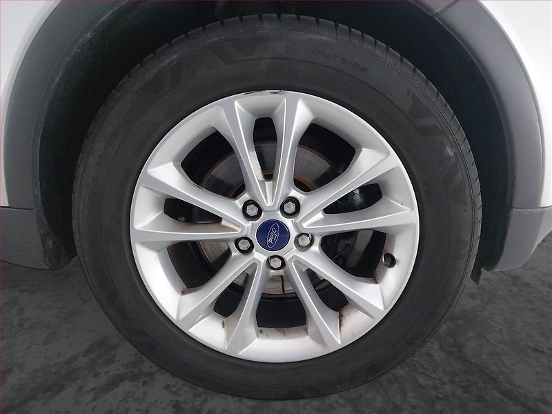 Ford Kuga (2012) 2.0 TDCi, 4X4, Tempomat - fotka 15 z 16