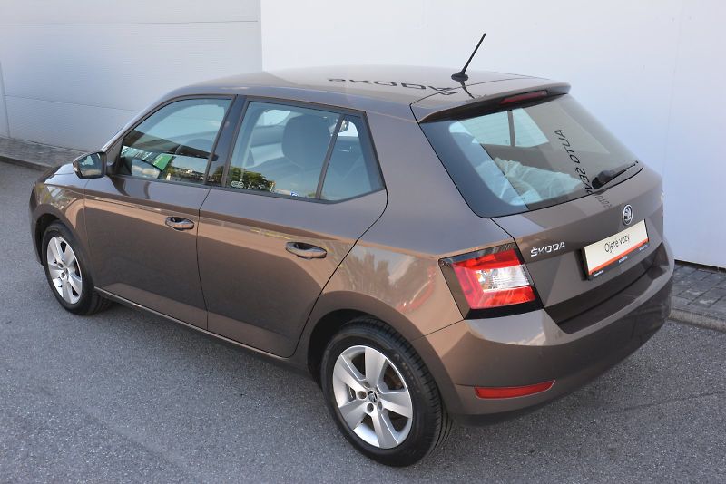 Škoda Fabia (2019) 1.0 TSI 81 kW Ambition PLUS - fotka 9 z 20