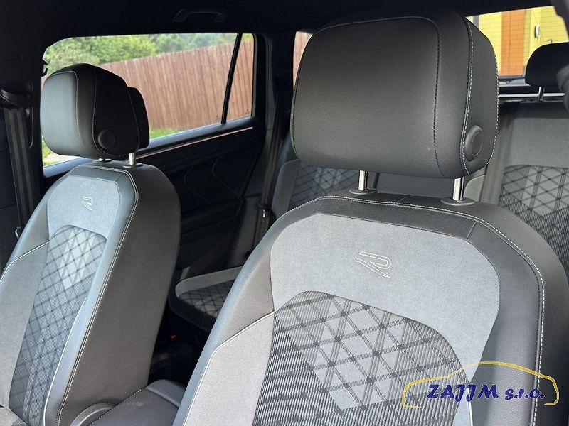 Volkswagen Tiguan Allspace R-line 2.0TDI 147kw 4x4 DSG - fotka 29 z 51