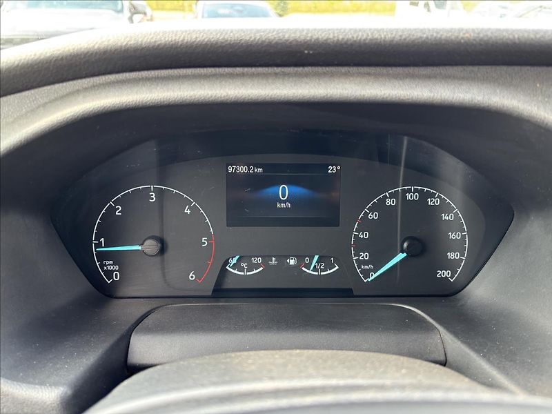 Ford Transit 2,0 EcoBlue Mhev L2 96kW - fotka 25 z 36