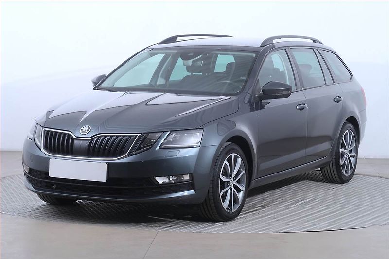 Škoda Octavia (2020) 2.0 TDI, Automat, Serv.kniha - fotka 2 z 23
