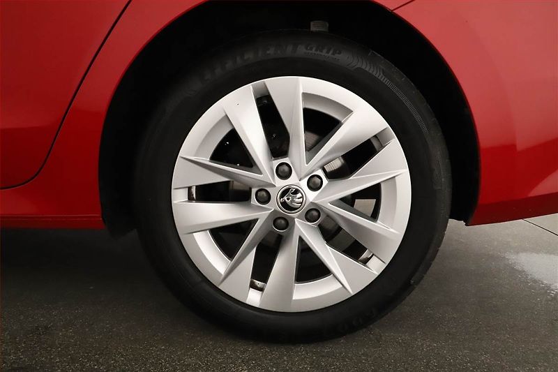Škoda Octavia (2023) Style 1.5 TSI - fotka 11 z 13