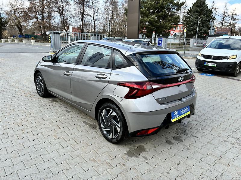 Hyundai i20 1.0T-GDi 74kW AUTOMAT 1MAJITEL - fotka 5 z 29