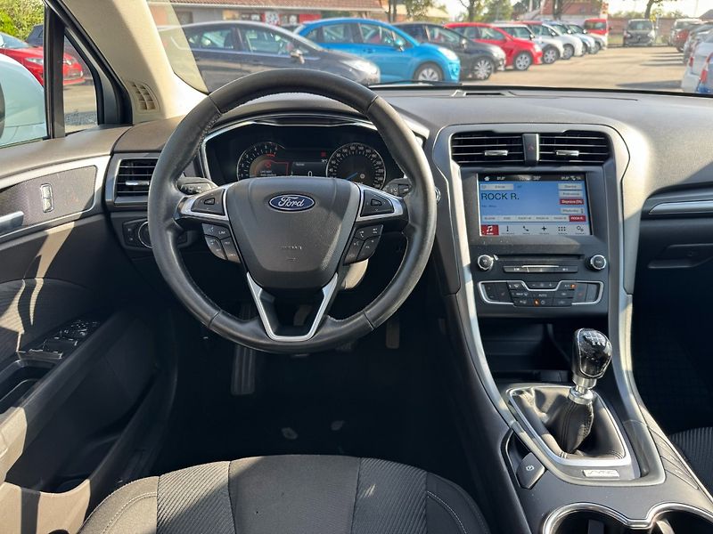 Ford Mondeo (2017) 1.5 TDCi 88kW Titanium - fotka 17 z 33
