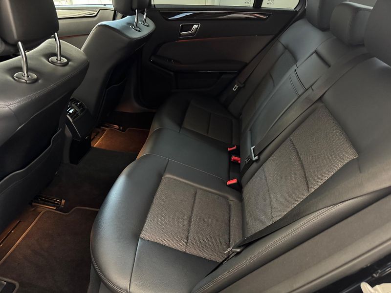Mercedes-Benz Třídy E (2009) E250 CDI Avantgarde - CZ - DPH - fotka 22 z 24