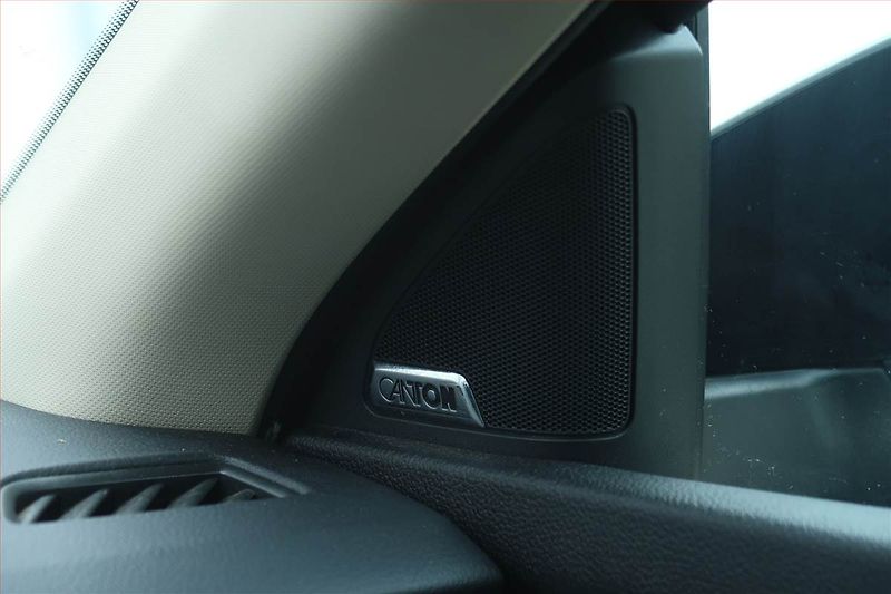 Škoda Octavia (2014) Laurin&Klement 2.0 TDI - fotka 24 z 26