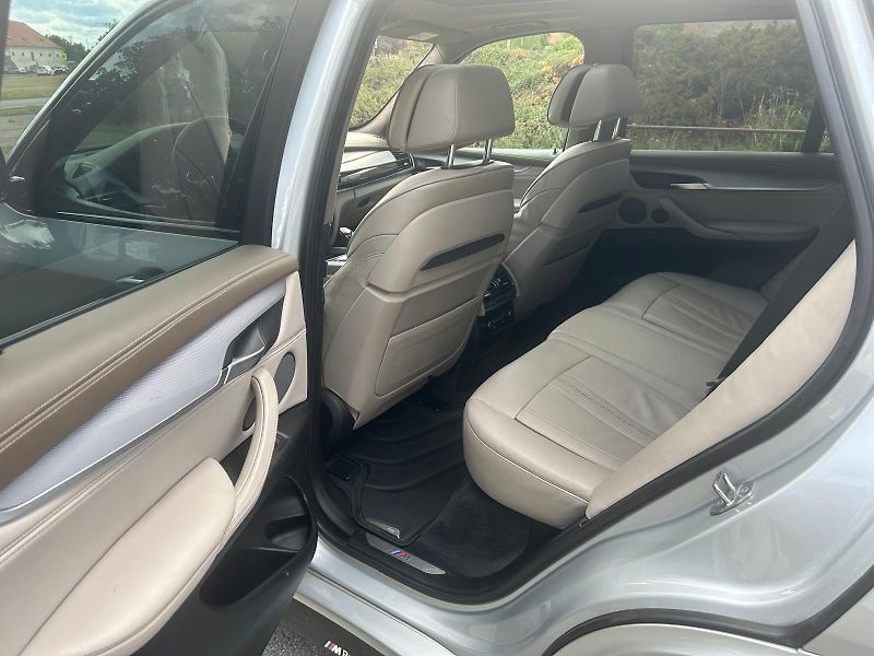 BMW X5 (2016) X5, M50D,INDIVIDUAL,2.MAJITEL - fotka 13 z 28