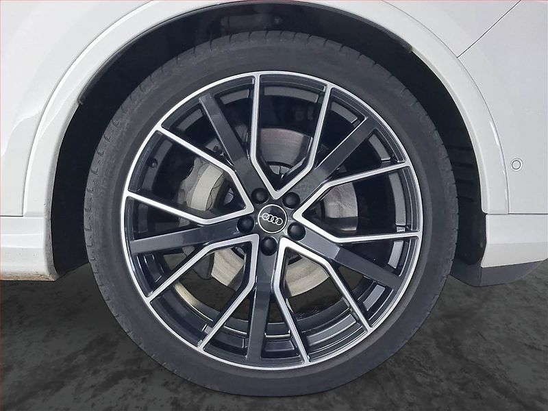 Audi Q7 (2022) 55 TFSI - fotka 15 z 22