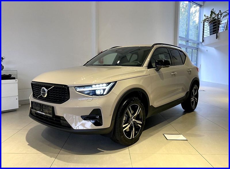 Volvo XC40 (2025) B3 PLUS DARK - AKCE - fotografie inzerátu