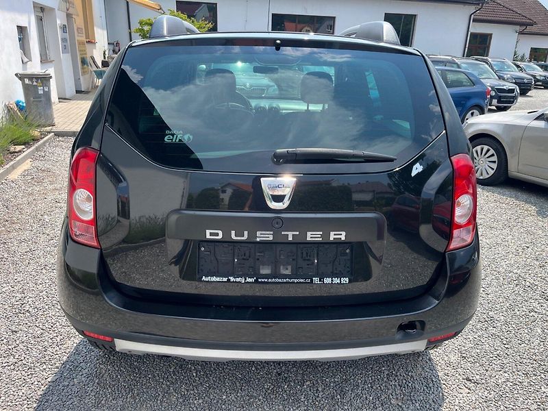 Dacia Duster (2010) 1.6 16 V  4x4 - fotka 3 z 28