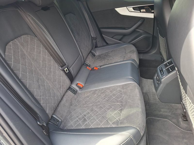 Audi S4 (2020) 3.0TDI 255kW ČR-HUD-B.O. - fotka 31 z 40