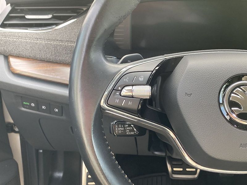 Škoda Octavia (2023) Combi 2.0 TDI 4x4 DSG Scout - fotka 19 z 37
