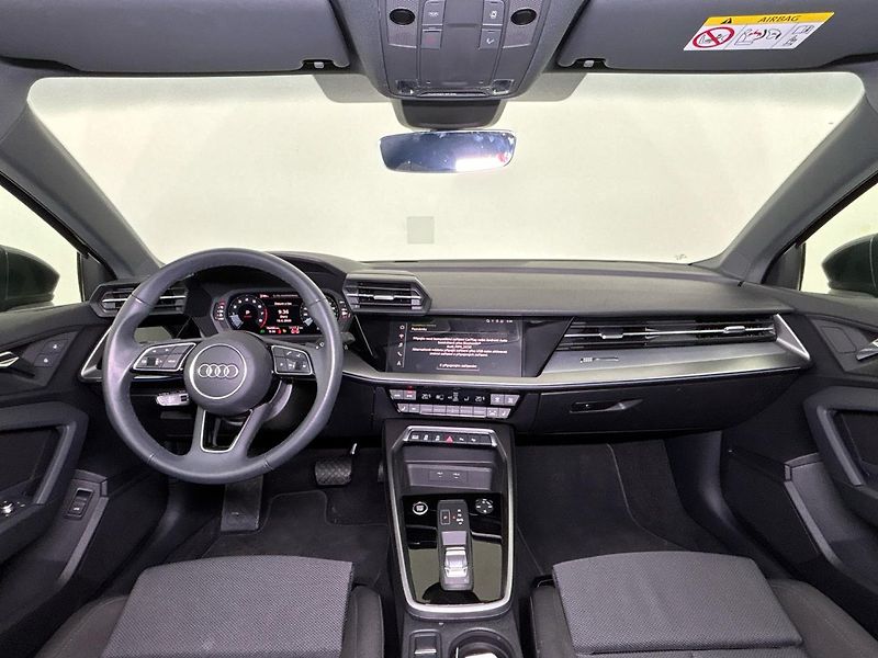 Audi A3 S-Line Sportback - fotka 5 z 30