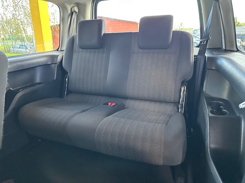 Volkswagen Caddy (2020) 2.0TDi DSG,MAXI NAVI,APP, ACC - fotka 17 z 20