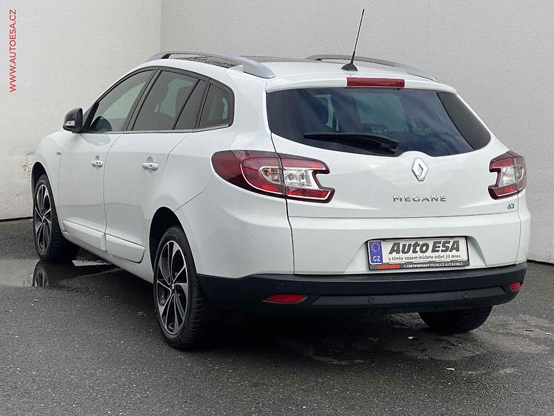 Renault Mégane (2014) 1.5 dCi, BOSE Edition, panor - fotka 6 z 19