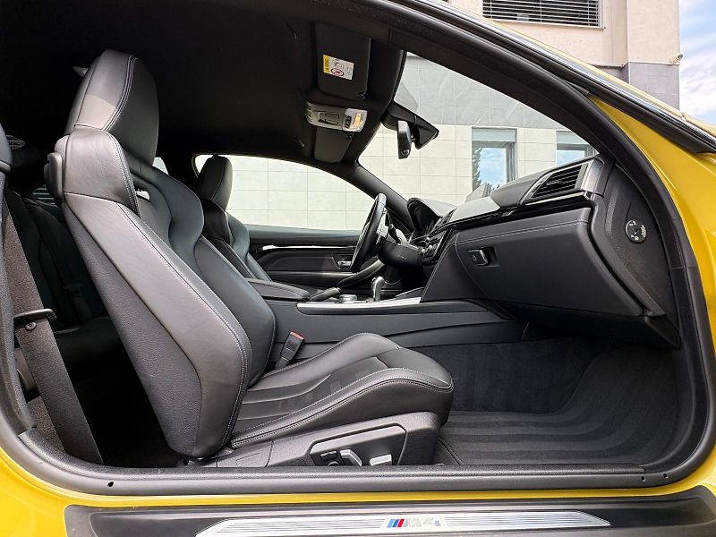 BMW M4 F82 LCI, 317 kW,34991km - fotka 38 z 56