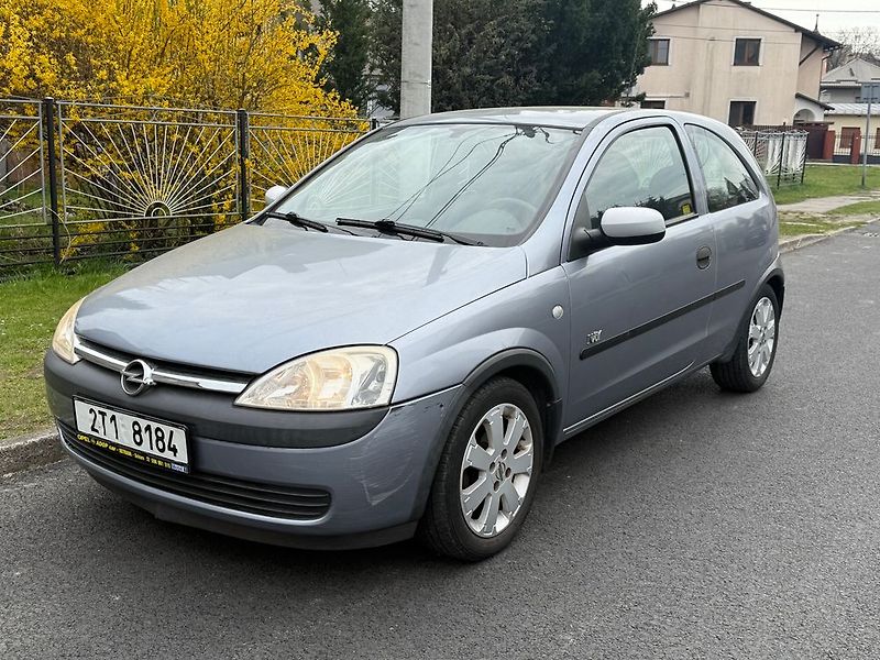 Opel Corsa (2002) - fotka 5 z 24
