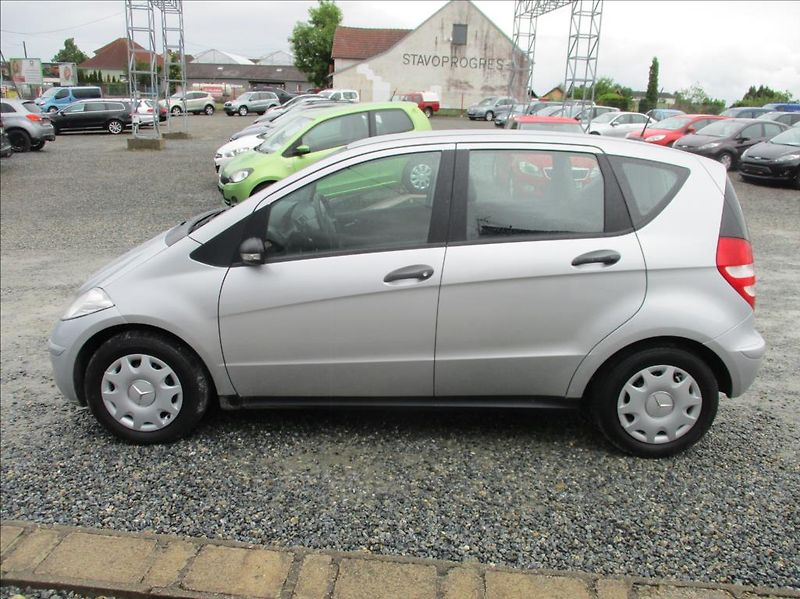 Mercedes-Benz Třídy A 2,0 160 CDI, klima, servis, - fotka 8 z 45