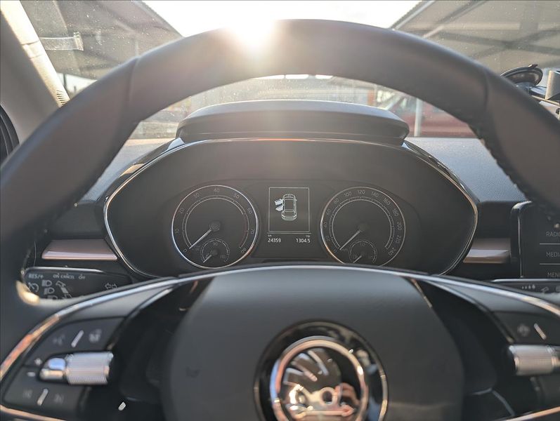 Škoda Fabia 1,0 TSi STYLE,1.majitel,záruka - fotka 12 z 15