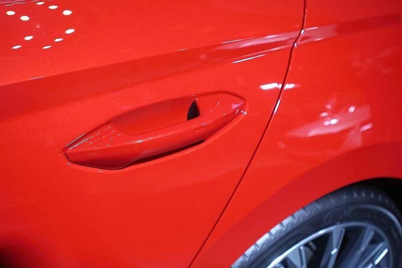 Škoda Octavia IV vypadá výrazně hodnotněji než předchůdce
