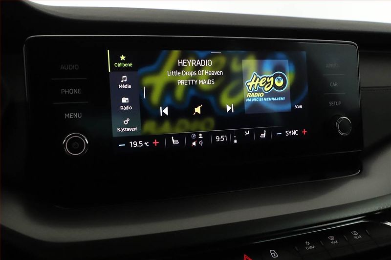 Škoda Octavia (2023) Ambition 1.5 TSI - fotka 9 z 18