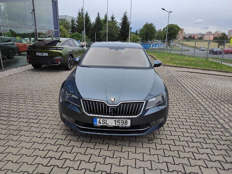 Škoda Superb (2018) 2.0 TDI 140kW 4x4 TZ 1.majitel - fotka 9 z 46