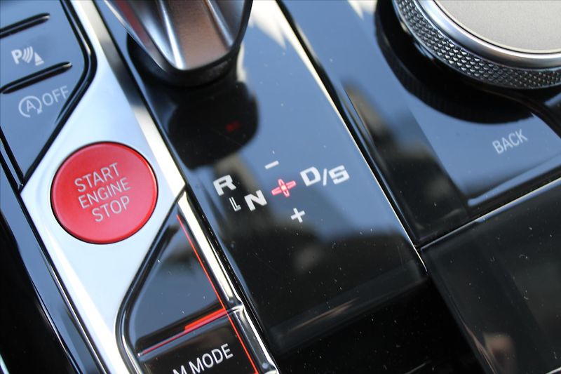 BMW M3 COMPETITION 375kW LASER DPH - fotka 19 z 34
