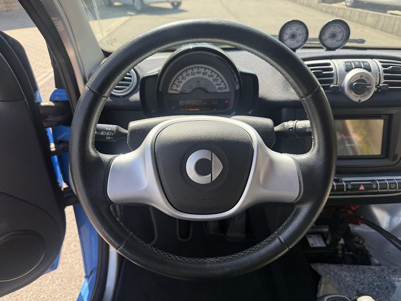 Smart Fortwo Electric - fotka 10 z 16