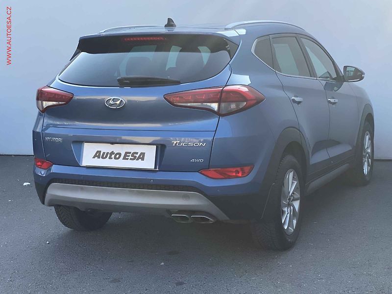 Hyundai Tucson (2015) 2.0CRDi 4x4, ČR, Navi, AC - fotka 4 z 20