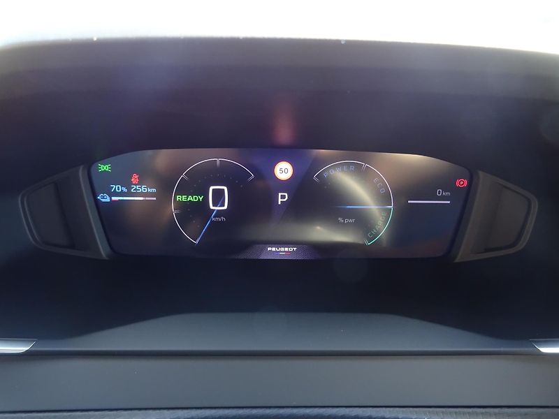 Peugeot 2008 (2026) ALLURE e-115 kW /156k - fotka 28 z 50
