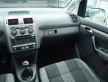 Volkswagen Touran (2007) 1.9 TDI, 7 míst, po STK, Tažné - náhled 8
