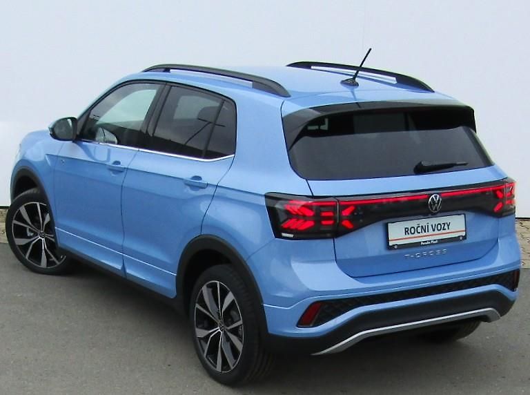 Volkswagen T-Cross R-Line People1.5 TSI 110 kW 7D - fotka 18 z 34