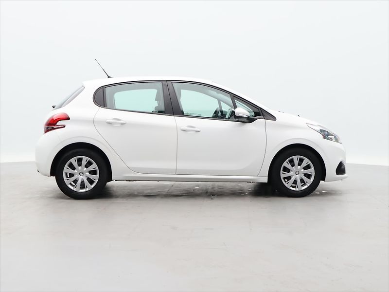 Peugeot 208 1.5 HDI 75 kW Klima CZ 86'853 - fotka 8 z 25