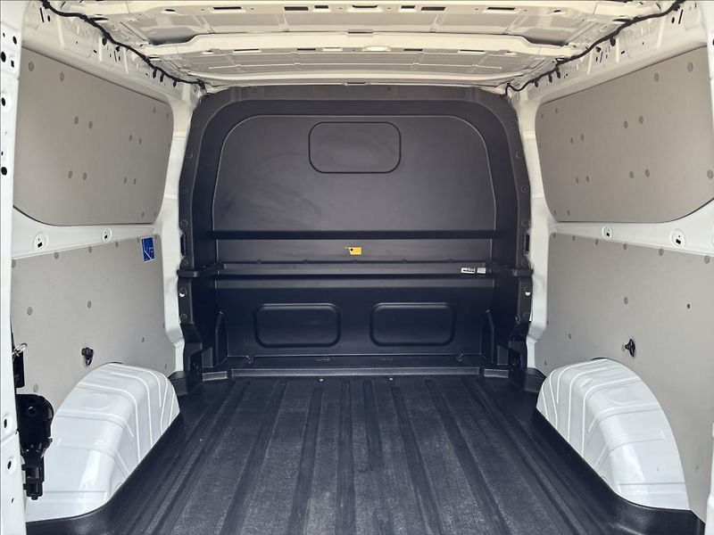 Ford Transit Custom 2,0 EcoBlue 100kW Trend L2 - fotka 13 z 45