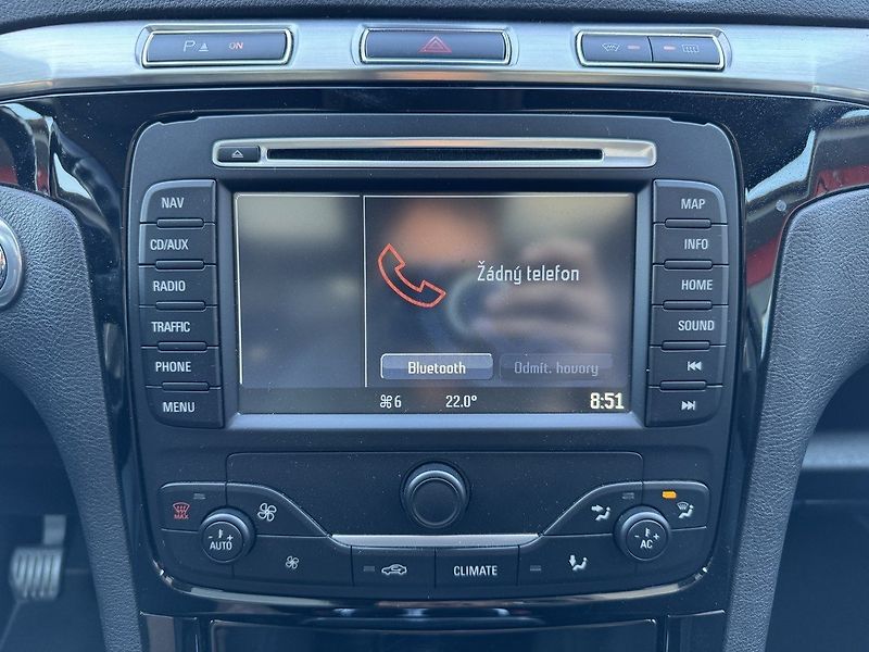 Ford Galaxy (2013) 2.0TDCi Xenony Navi Pano - fotka 15 z 50
