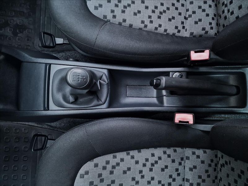 Škoda Fabia 1.2i 47kW,původ ČR - fotka 27 z 39