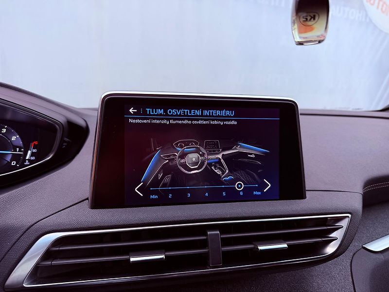 Peugeot 5008 1.6 PureTech Allure, Serviska - fotka 29 z 36