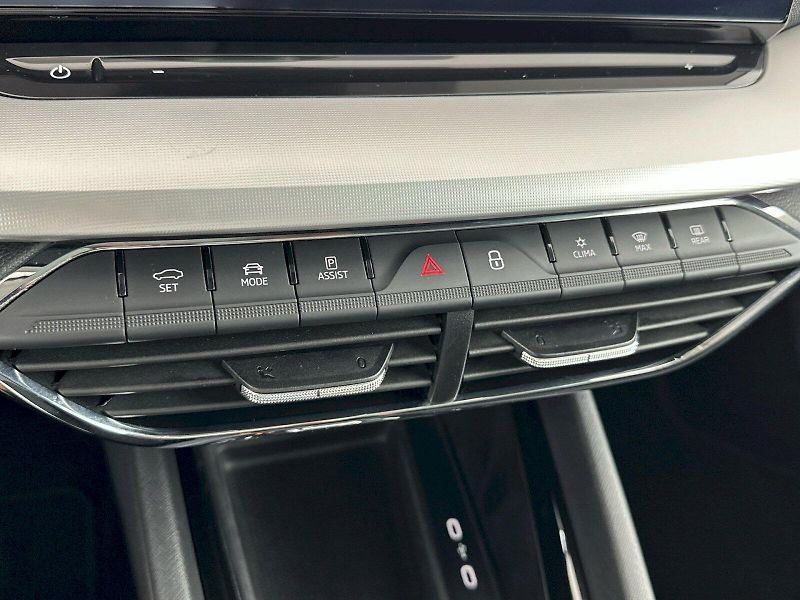 Škoda Octavia (2023) DSG 1.5TSI 110kW Style Exclusi - fotka 29 z 40