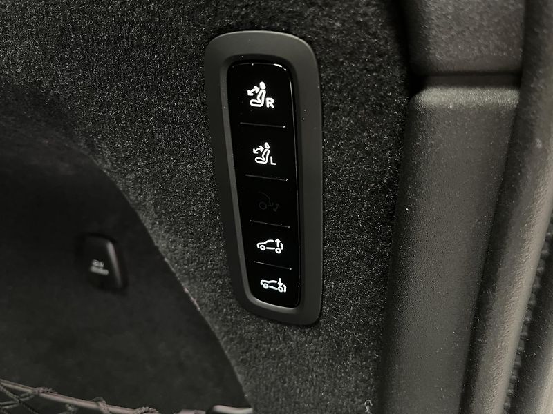 Volvo EX90 (2025) - fotka 29 z 33