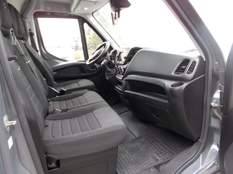 Iveco Daily 35S18HA8V - 10 PALET - fotka 7 z 18