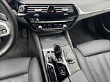 BMW Řada 5 3,0 540d xDrive M-Packet ČR DP - náhled 19
