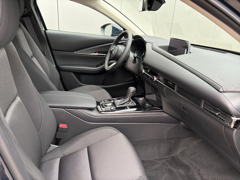 Mazda CX-30 (2026) G140/6AT/FWD/CENTRE LINE - fotka 8 z 12