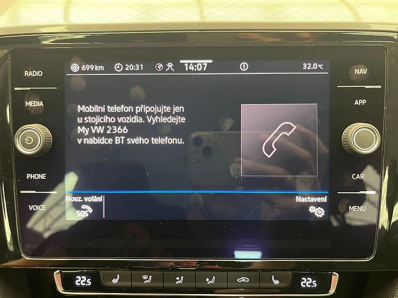 Volkswagen Passat 2.0 TDi LED SVĚTLA, rezervace - fotka 54 z 96