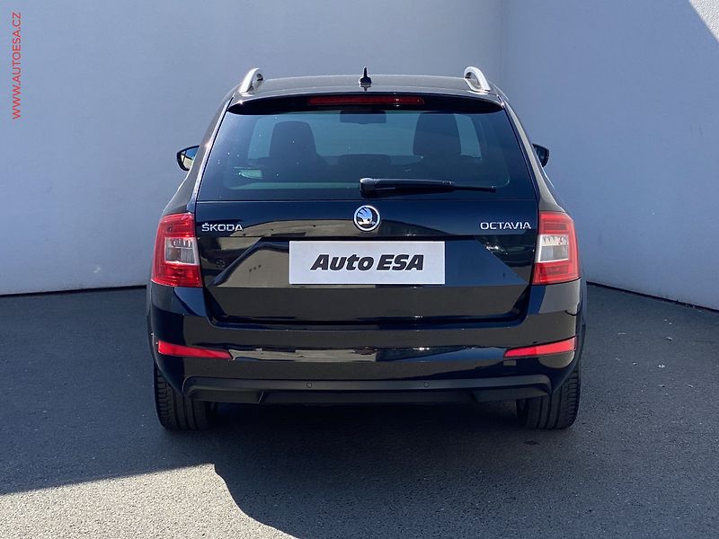 Škoda Octavia (2014) 1.6 TDi, Elegance, bixen - fotka 5 z 19