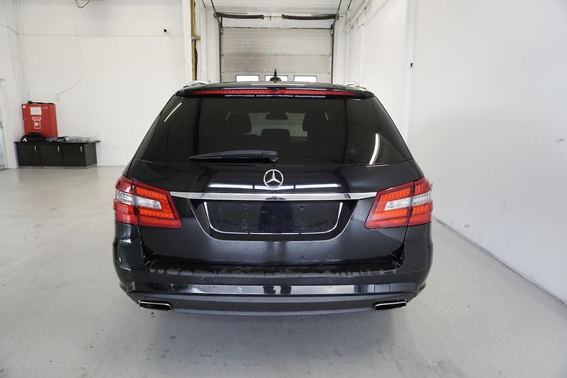 Mercedes-Benz Třídy E (2013) E200 CGI AUTOMAT - fotka 6 z 35