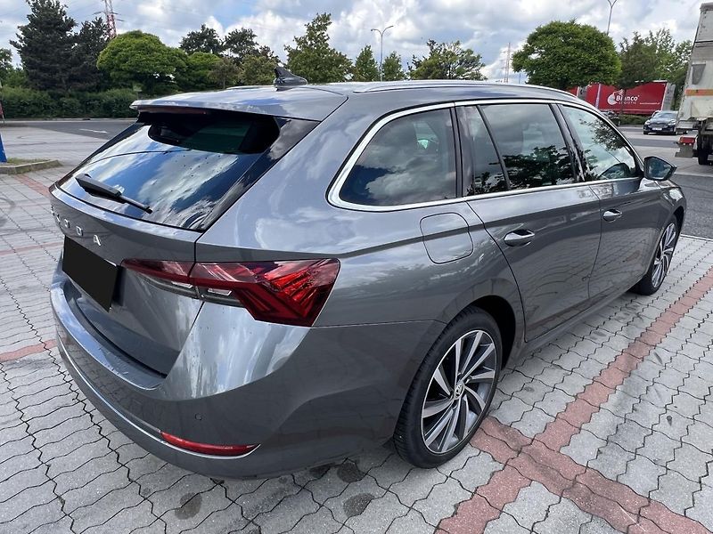 Škoda Octavia (2023) 2.0TDi 110kW DSG Style - fotka 4 z 15